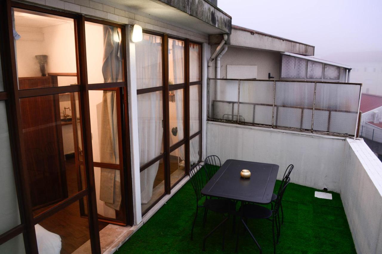Travel & Live Marques Apartments Porto Exterior photo